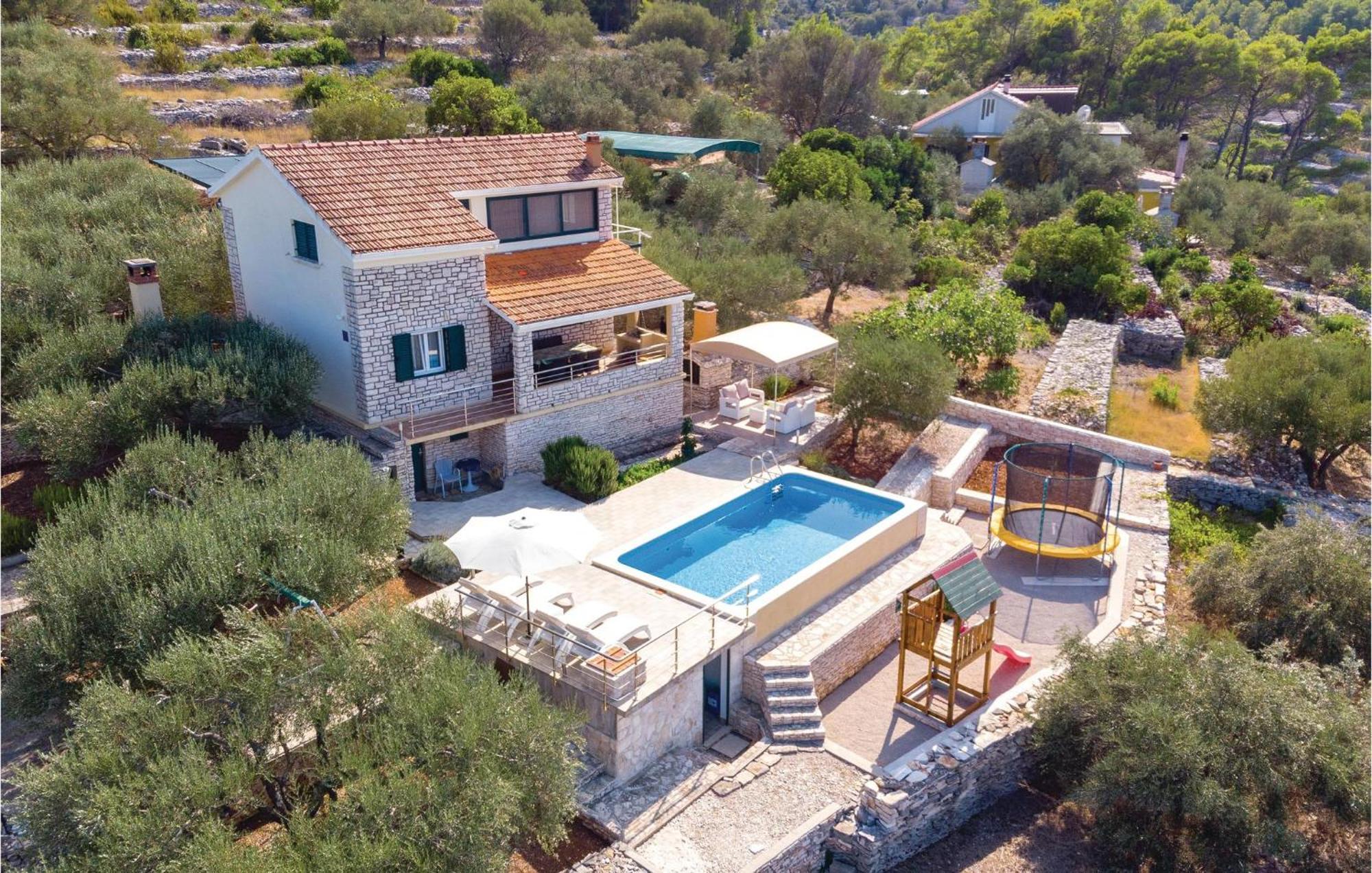 Nice Home In Tankaraca With House Sea View Вела-Лука Экстерьер фото