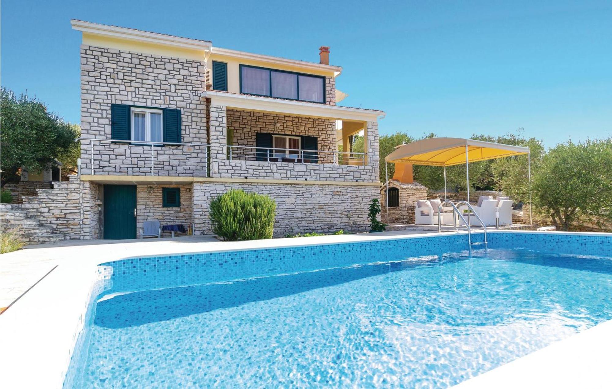 Nice Home In Tankaraca With House Sea View Вела-Лука Экстерьер фото